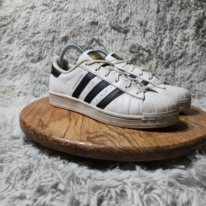 Adidas Superstar Womens Size 7 Retro Y2K Style White Casual Cute Sneakers FV3284
